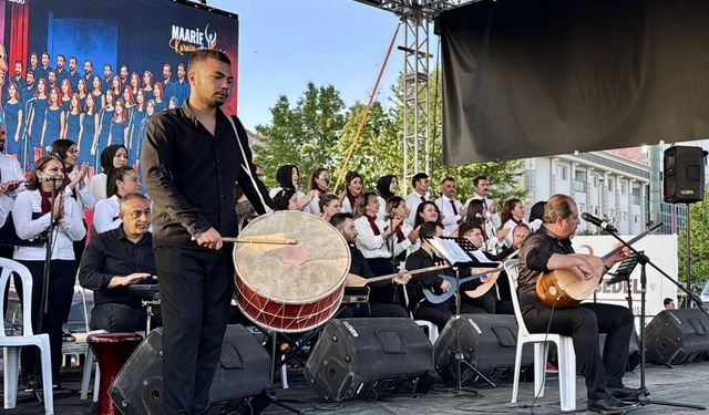 Milli Eğitim Bakan Yardımcısı Yelkenci, Kırşehir'de Maarif Korosu'nun konserine katıldı