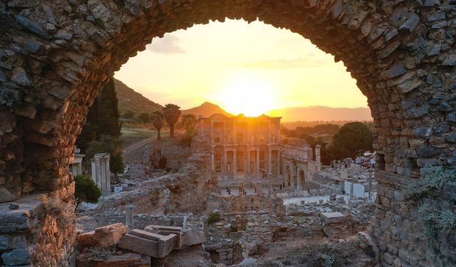 THY, "Connect To Türkiye" yabancı tur operatörlerini İzmir'de buluşturdu