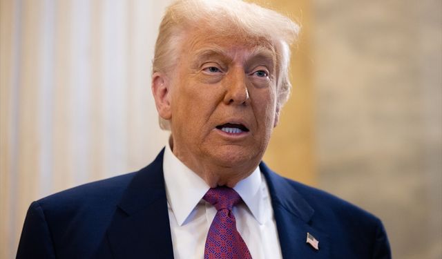 Trump, vergi indirimi tasarısı için Kongredeki Cumhuriyetçilerle bir araya geldi