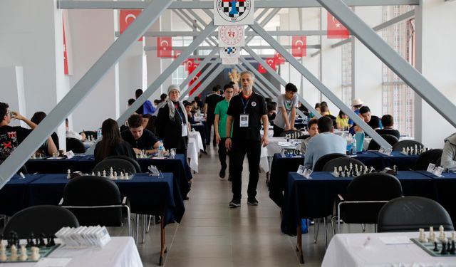Türkiye Gençler Satranç Şampiyonası, Samsun'da devam ediyor