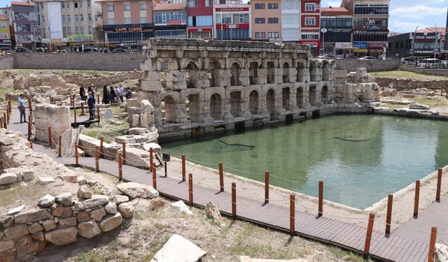 Yozgat'ta Müzeler Günü tarihi Roma Hamamı'nda kutlandı