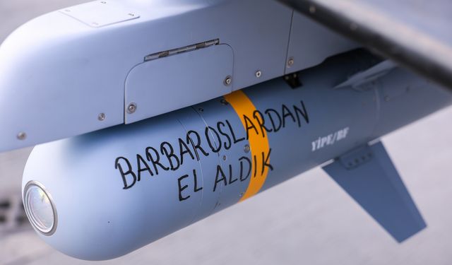 Bayraktar TB3, TCG Anadolu'daki testlerinde 100 sortiyi tamamladı