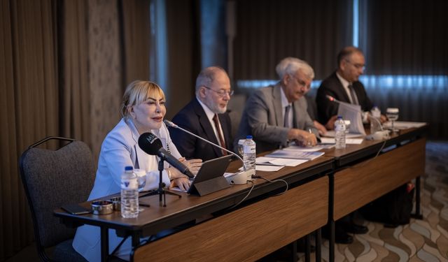 "Sağlık İçin Sigara Alarmı Dergisi" yeniden yayın hayatına başladı