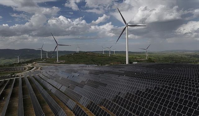 Küresel yenilenebilir enerjide yaygınlaşma hızı, enerji talep artışının gerisinde kaldı
