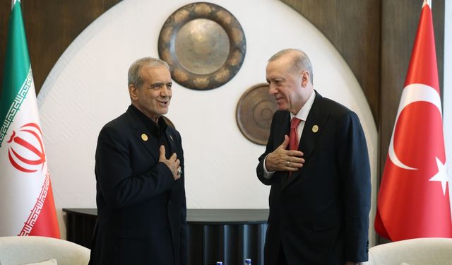 Cumhurbaşkanı Erdoğan, İran Cumhurbaşkanı Pezeşkiyan ile görüştü