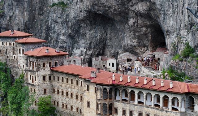 Sümela Manastırı yılın ilk yarısında 151 bin 315 ziyaretçiyi ağırladı