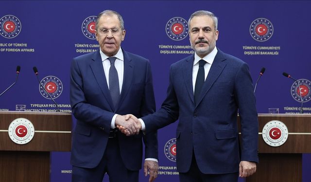 Dışişleri Bakanı Fidan, Rus mevkidaşı Lavrov ile telefonda görüştü
