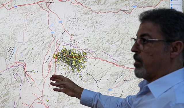 Sındırgı'daki depremin ardından 4 bine yakın artçı sarsıntı gerçekleşti