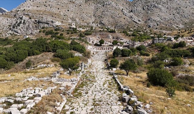 Sagalassos Antik Kenti'ndeki Odeon gün yüzüne çıkıyor
