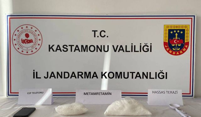 Kastamonu'da uyuşturucu operasyonunda 2 zanlı yakalandı