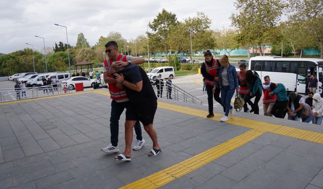 Nitelikli dolandırıcılık şebekesine yönelik Tekirdağ merkezli operasyonlarda 41 şüpheli tutuklandı
