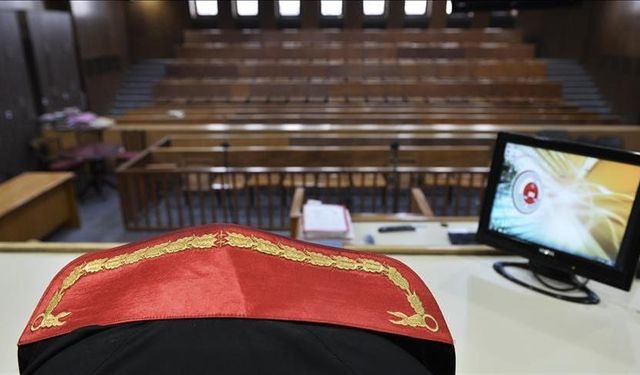 CHP İstanbul İl Yönetimi tedbiren görevden uzaklaştırıldı
