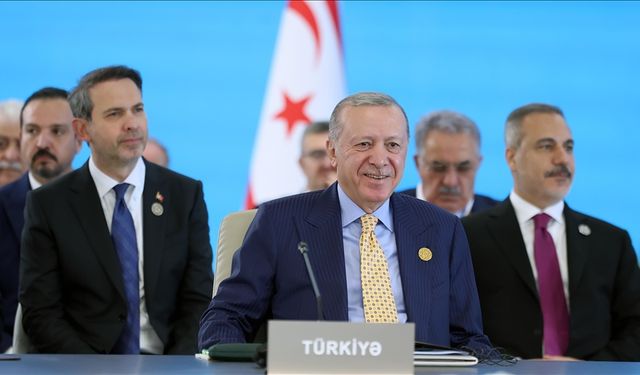 Cumhurbaşkanı Erdoğan, Azerbaycan'daki temaslarının ardından yurda döndü