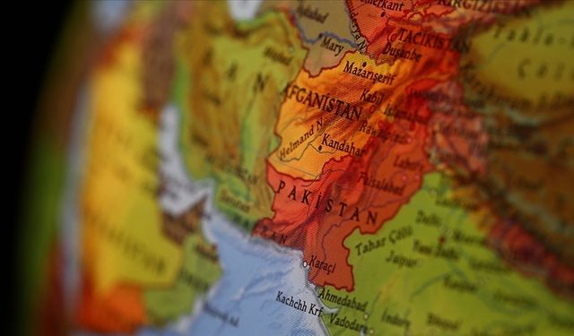 Pakistan ve Afganistan arasında 48 saatlik ateşkes ilan edildi