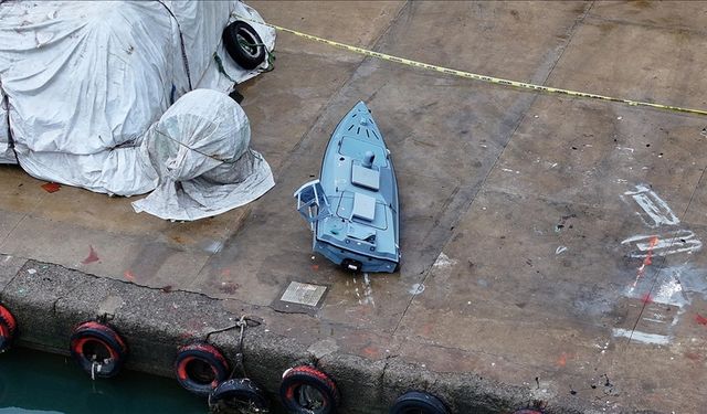 Trabzon'da balıkçılar tarafından insansız deniz aracı bulundu