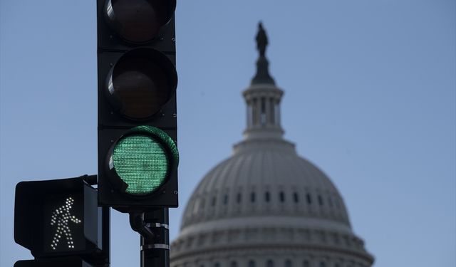 ABD Senatosu federal hükümetin yeniden açılmasını öngören tasarıyı onayladı