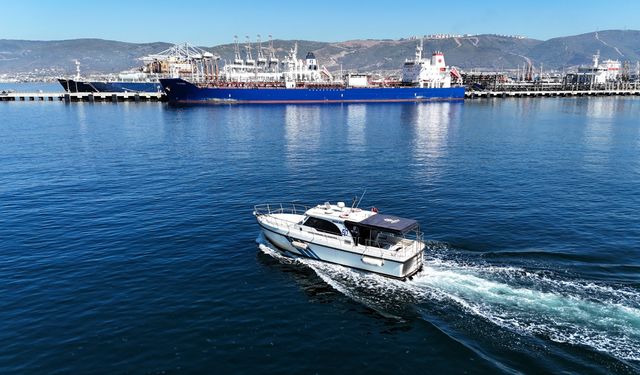 İzmit Körfezi'nden 7 bin 90 metreküp atık ayrıştırıldı