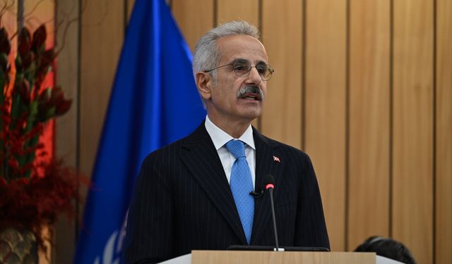 Ulaştırma ve Altyapı Bakanı Uraloğlu, Londra'da yapılan 'IMO 34. Dönem Genel Kurul Toplantısı'na katıldı: