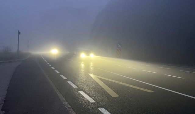 Bolu Dağı'nda sis etkili oldu