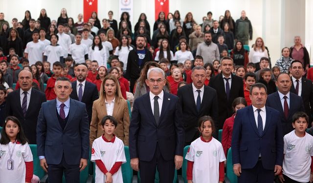 Orman Genel Müdürlüğü, bugüne kadar Ankara'da 320 okulun bahçesine fidan dikti