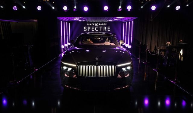 Rolls-Royce Black Badge Spectre, Türkiye sahnesinde