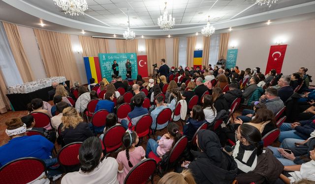 Romanya'da '11. Geleneksel Türkçe Şiir Okuma Yarışması' yapıldı