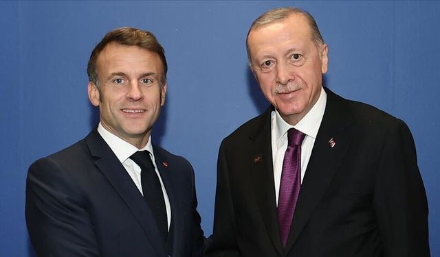 Cumhurbaşkanı Erdoğan, Fransa Cumhurbaşkanı Macron ile karşı tarafın talebiyle telefonda görüştü