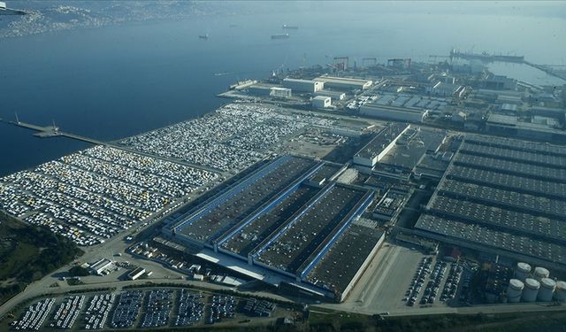 Otomotiv kasımda 3,8 milyar dolarla en fazla ihracat yapan sektör oldu