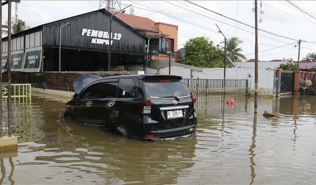 Sri Lanka'da şiddetli yağışların yol açtığı afetlerde can kaybı 627'ye çıktı
