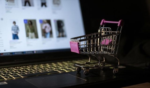 E-ticaret hacminin bu yıl 100 milyar doları aşması bekleniyor