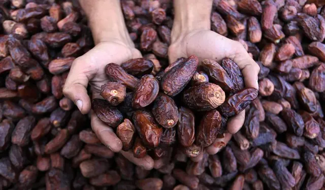 Ramazan’a Doğru Hurma Tezgâhlarda Yerini Aldı