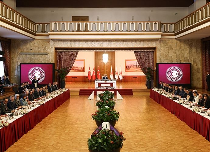 TBMM’de “Terörsüz Türkiye” hedefiyle hazırlanan rapor oy çokluğuyla kabul edildi