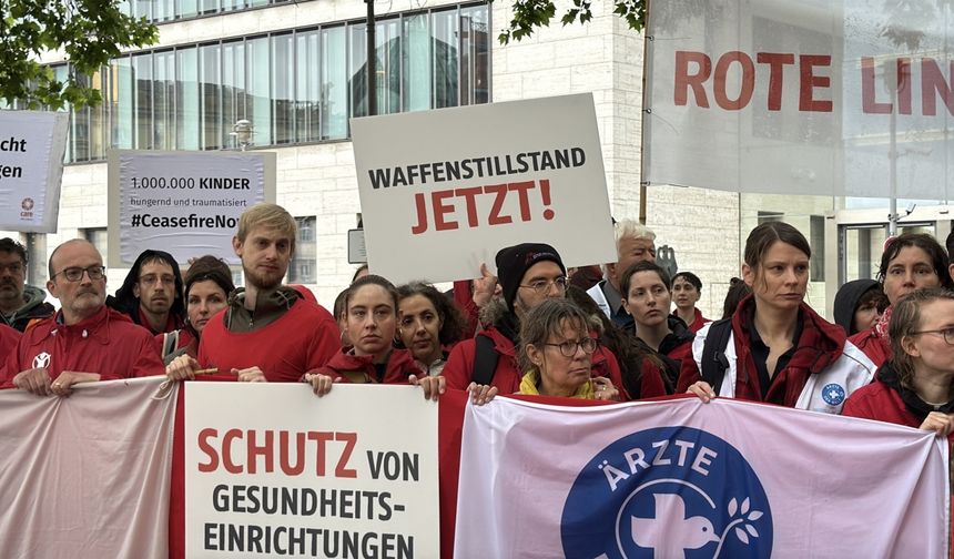 Almanya'da insani yardım kuruluşları Gazze'de uluslararası hukukun korunması çağrısında bulundu