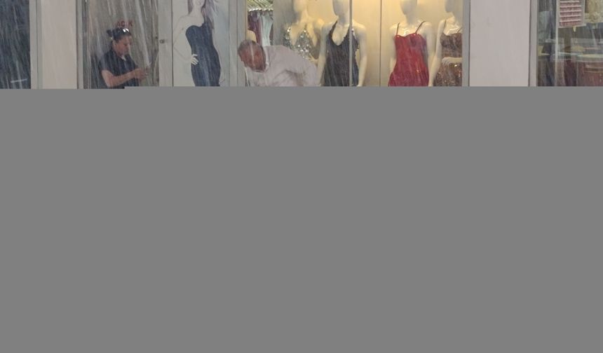 Amasya'da sağanak su baskınlarına neden oldu