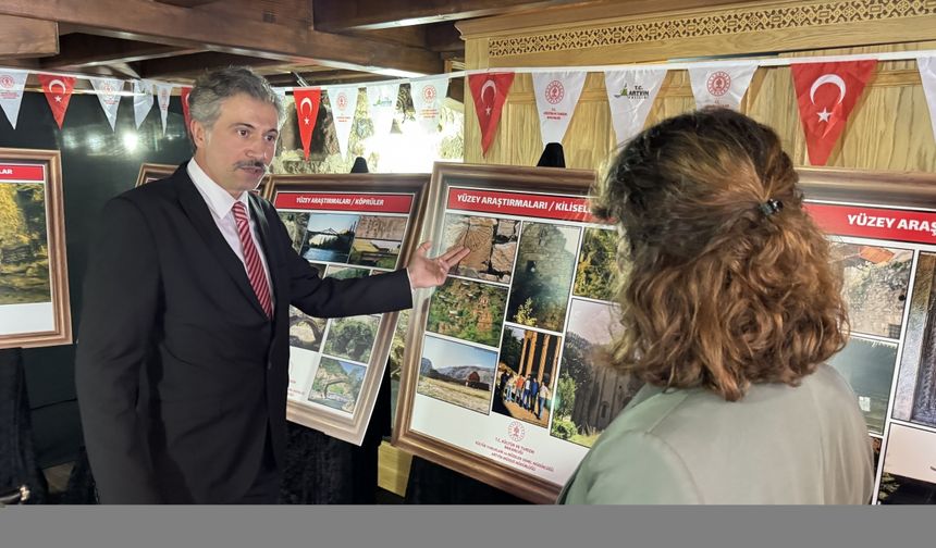 Artvin'de "Toprağın Tanıkları Artvin'de Arkeoloji ve Müzecilik" adlı fotoğraf sergisi açıldı