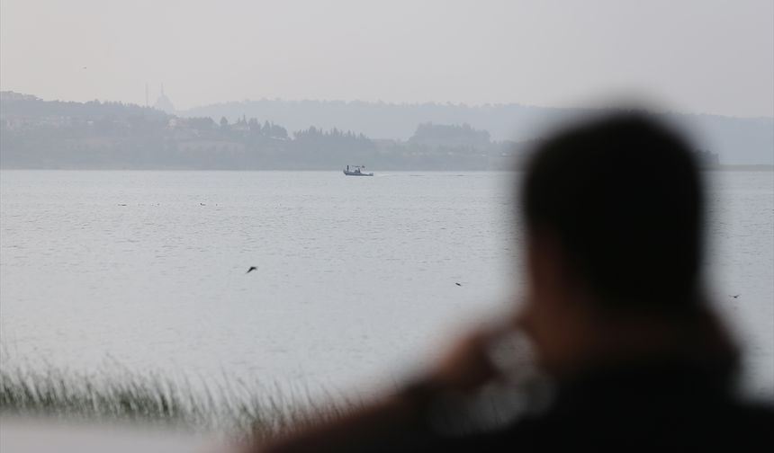 GÜNCELLEME 2 - Adana'da Seyhan Baraj Gölü'nde kaybolan kişi aranıyor