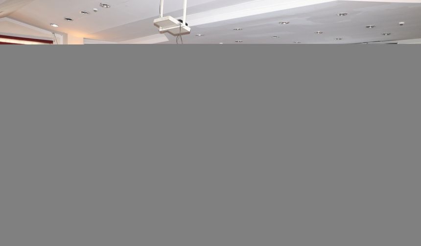 Kütahya'da "Arkeolojik Kazılar ve Yüzey Araştırmaları" konferansı yapıldı