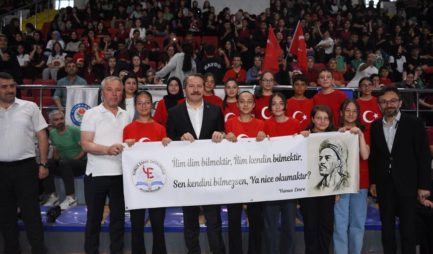 Memur-Sen Genel Başkanı Yalçın, Afyonkarahisar'da ödül töreninde konuştu:
