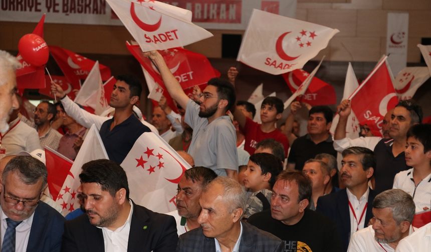 Saadet Partisi Genel Başkanı Arıkan, Antalya'da partisinin il kongresine katıldı: