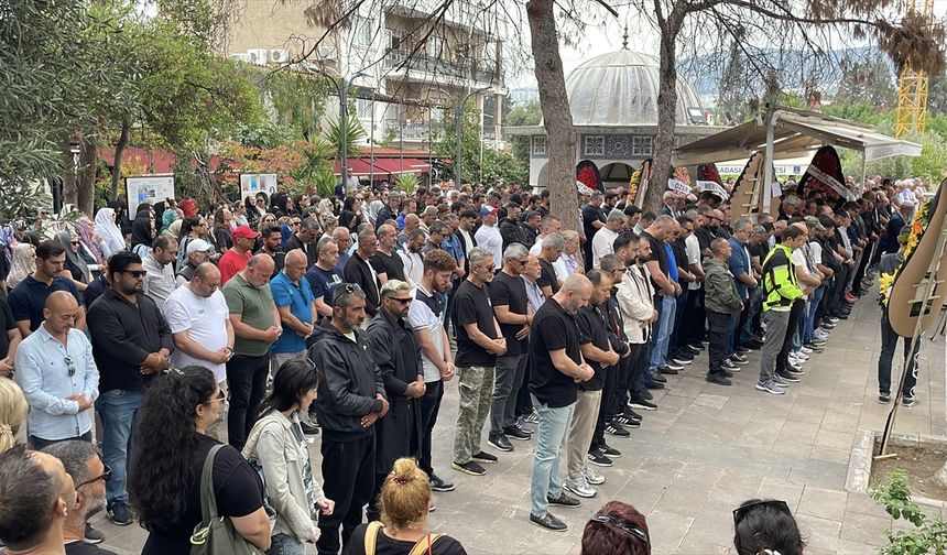 Şarkıcı Şimal, Aydın'da son yolculuğuna uğurlandı