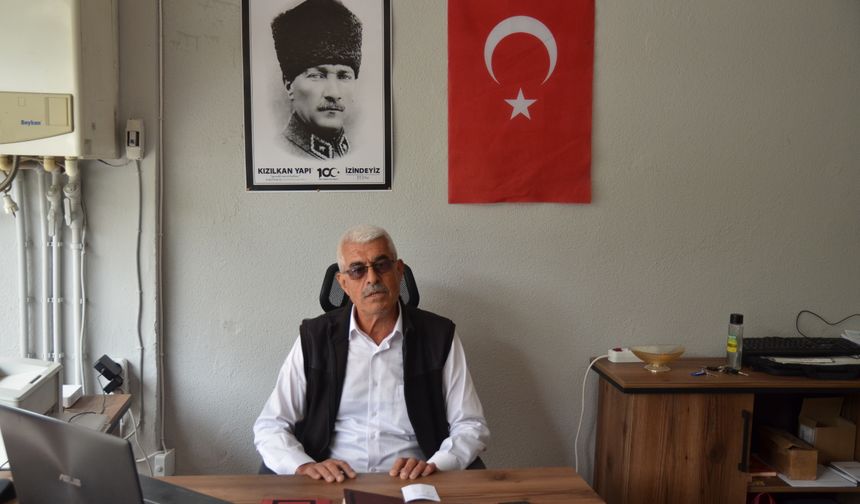 Kendisine oy atmayı unutsa da kurayla muhtar olan Zekai Seyhan, seçilmenin sevincini yaşıyor
