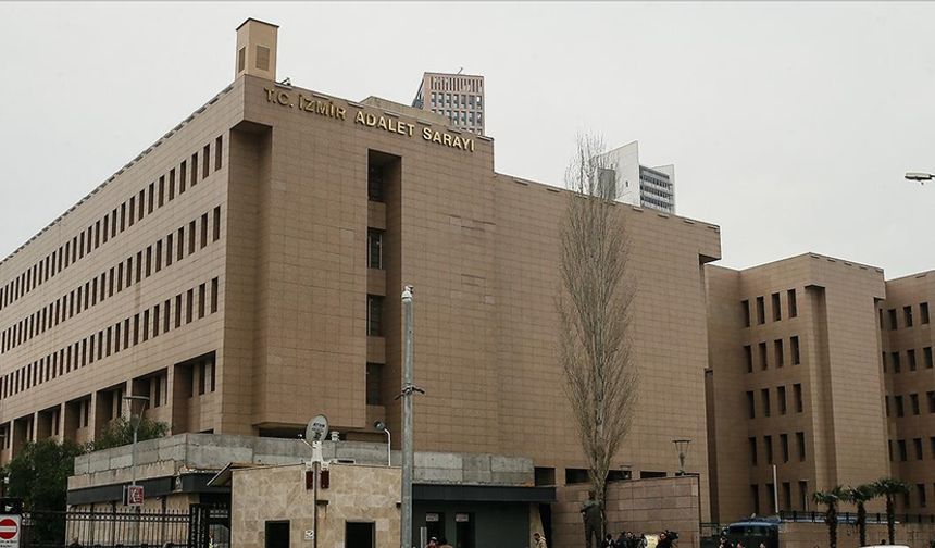 İzmir Büyükşehir Belediyesine yönelik yolsuzluk soruşturmasında 119 şüpheli adliyede
