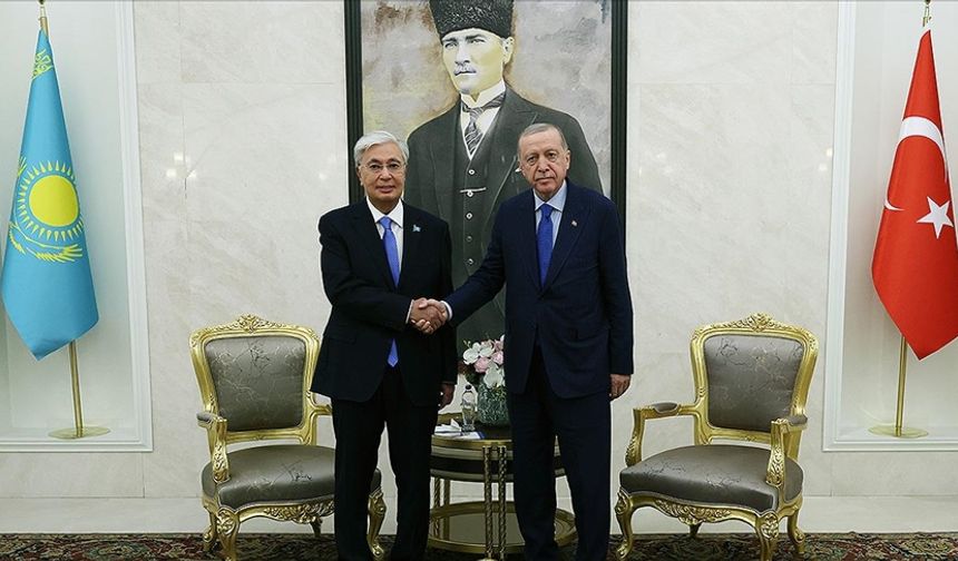 Kazakistan Cumhurbaşkanı Tokayev’in Türkiye ziyareti ikili ilişkilerde yeni hedefleri belirleyecek