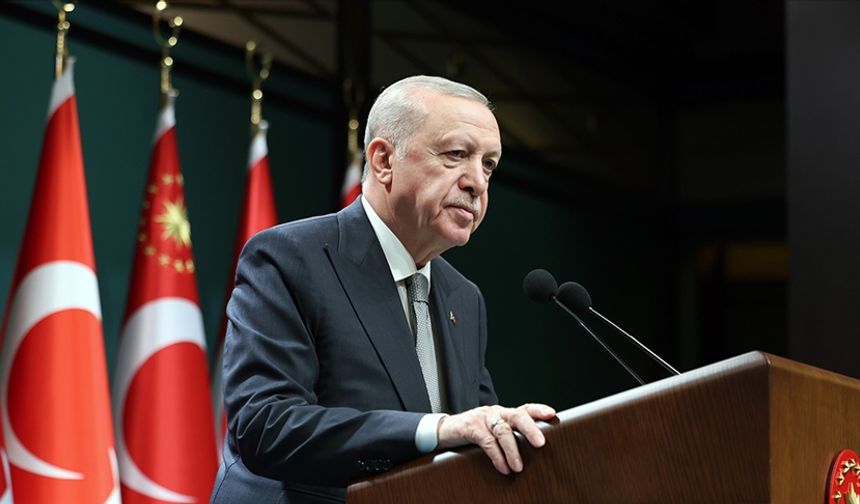 Cumhurbaşkanlığı Külliyesi'nde Kabine Toplantısı sonrası açıklamalarda bulunuyor