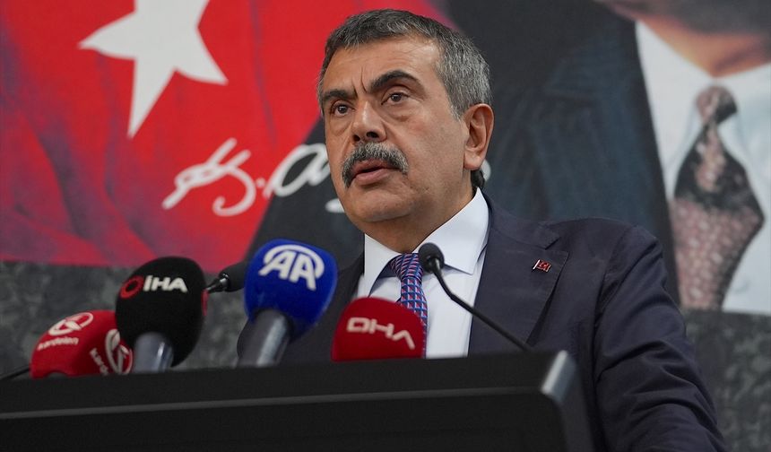 Bakan Tekin, 'Türkiye Yüzyılı Maarif Modeli İzleme ve Değerlendirme Semineri' kapanışında konuştu