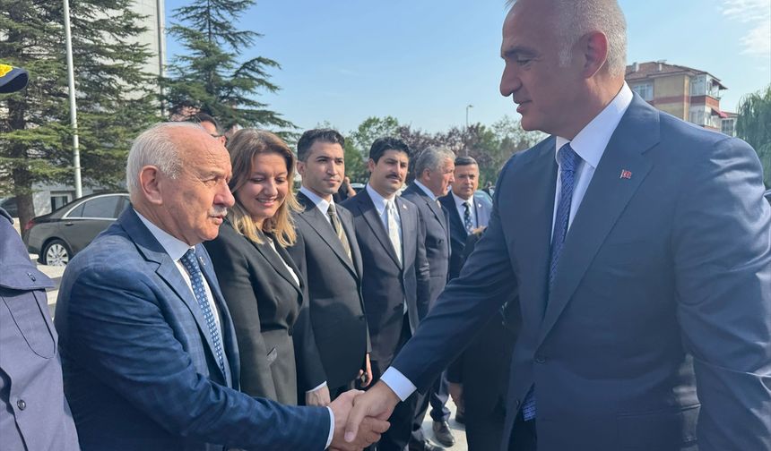 Kültür ve Turizm Bakanı Ersoy, Bartın Valiliğini ziyaret etti
