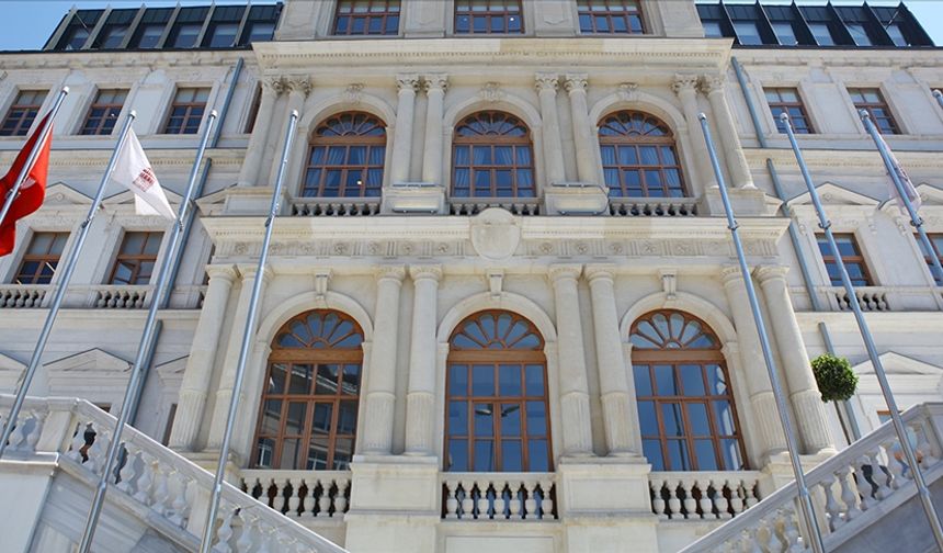 Beyoğlu Belediye Başkan Vekilliğine Meclis Üyesi Sefer Karaahmetoğlu seçildi