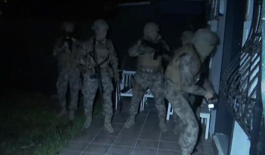 İstanbul'da uyuşturucu satıcılarına yönelik operasyonlarda 11 şüpheli yakalandı