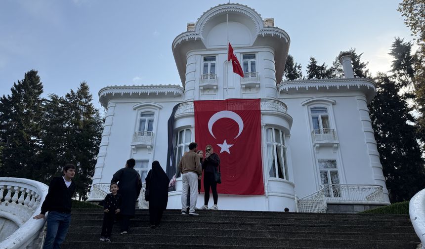 Trabzon'daki Atatürk Köşkü'nde ziyaretçi yoğunluğu