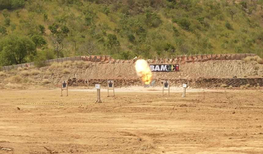 Türk savunma sanayisi ürünleri Afrika'da geçer not aldı